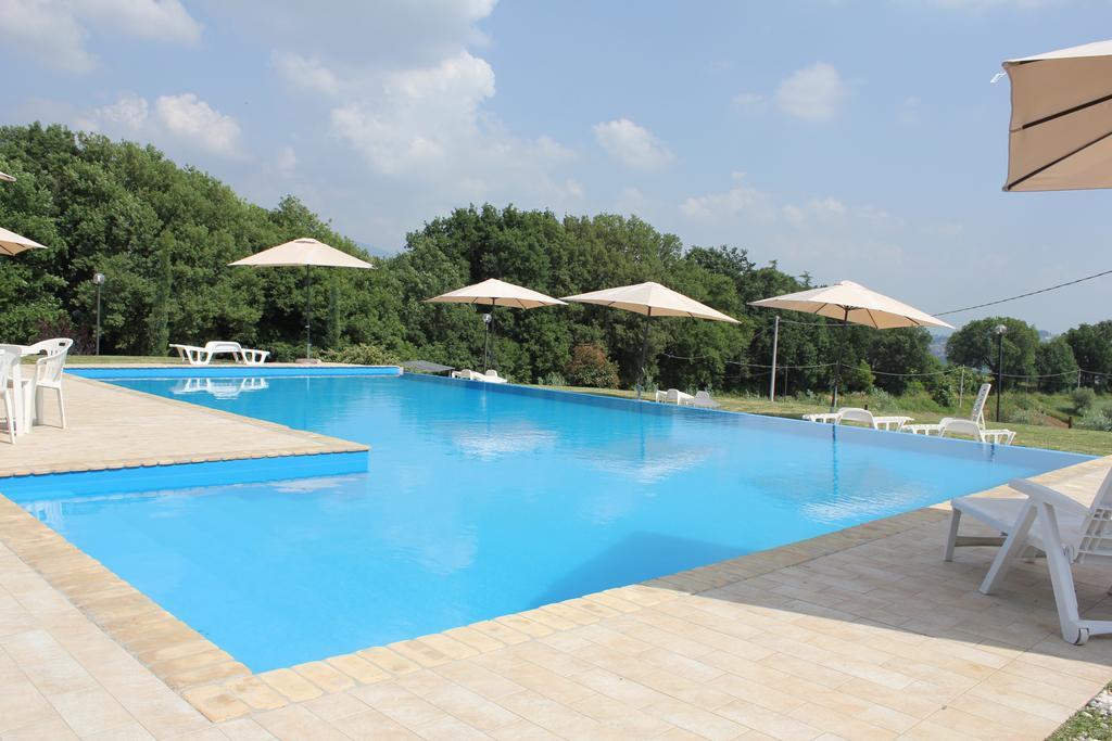 Agriturismo Nociquerceto Tarano Bagian luar foto