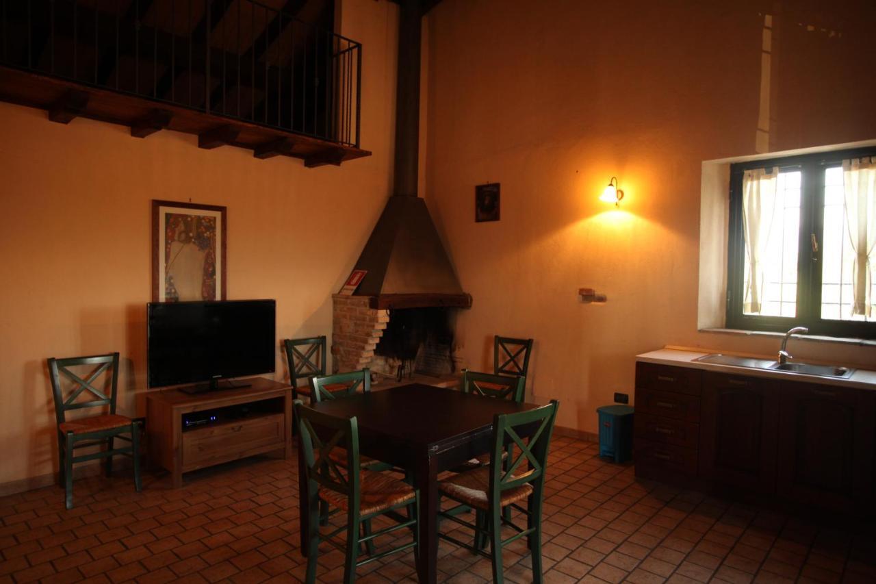 Agriturismo Nociquerceto Tarano Ruang foto